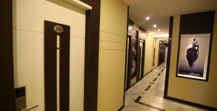 Hotel Southern Residency Kelambakkam Екстер'єр фото