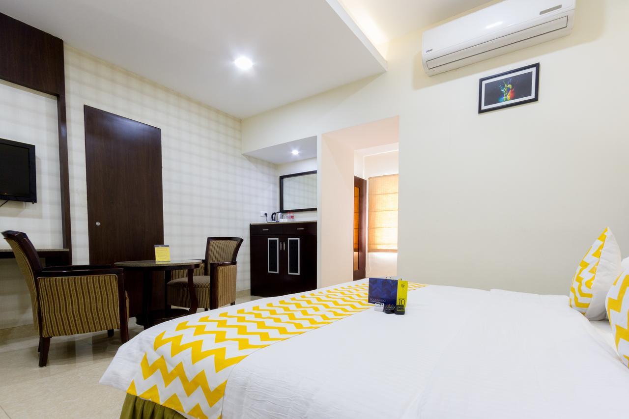 Hotel Southern Residency Kelambakkam Екстер'єр фото