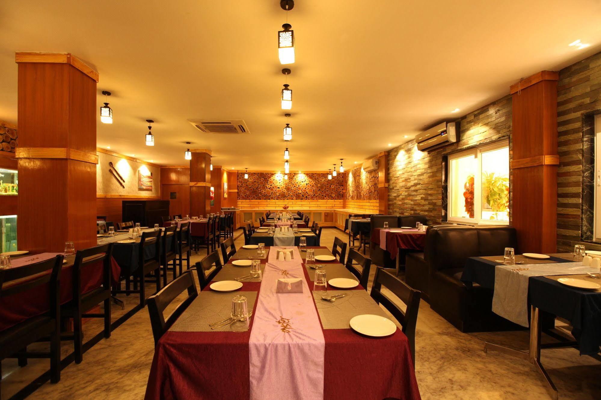 Hotel Southern Residency Kelambakkam Екстер'єр фото